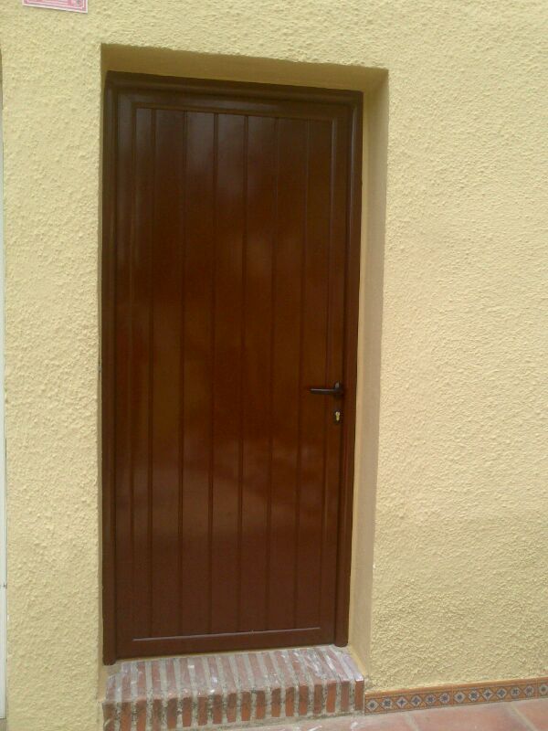 Cristalería y Aluminios Palomo puerta casa
